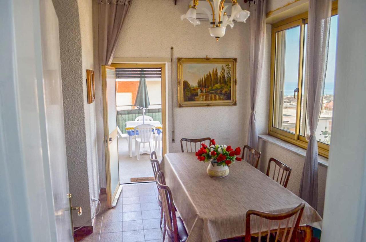 Willa A Casa Di Lu Gaeta Zewnętrze zdjęcie